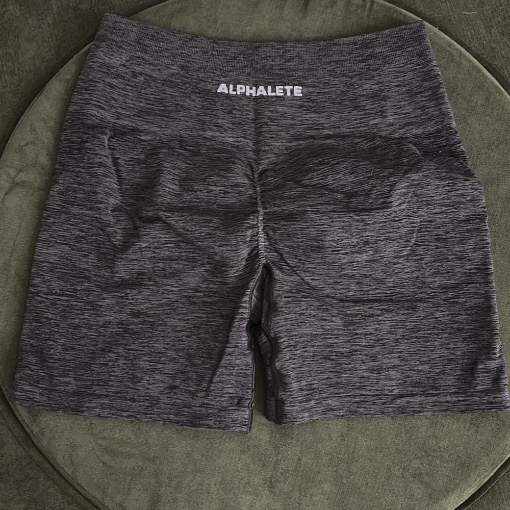 Amplify Shorts - Picture 2 of 2